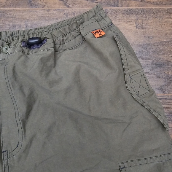 Vintage Pacific Coast Highway Mens Medium Elastic Waist Lined Cargo‎ Shorts - Picture 3 of 9
